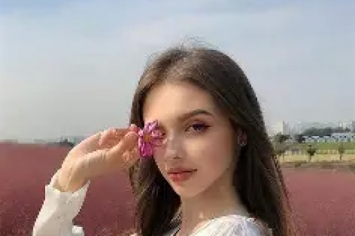 最美三圣母被大佬当玩物 孕期注射药物185次 拍饮片谋生