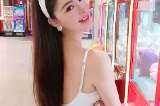 韩红深夜道歉！首映发言惹争议