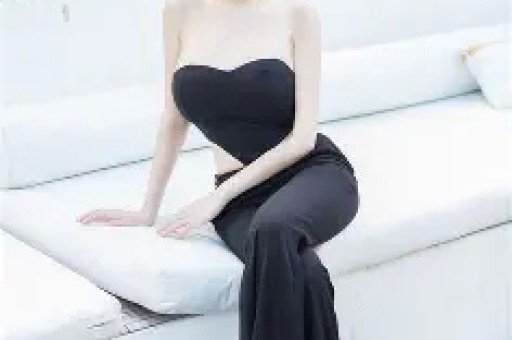 5位外表仙女私下成“老酒鬼”的女明星闫妮的反差让人惊讶